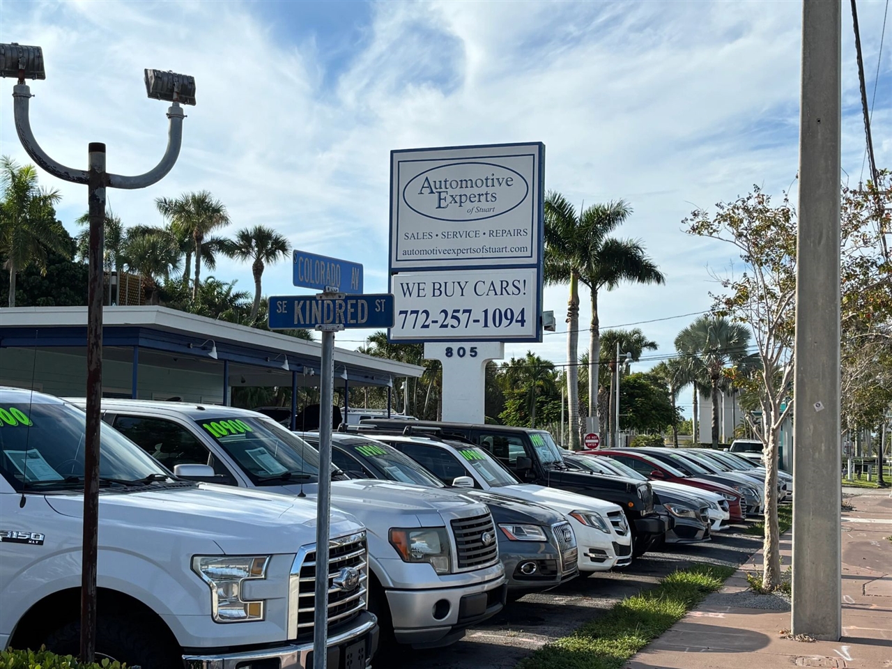 Ford Expedition EL Limited 4WD 2013