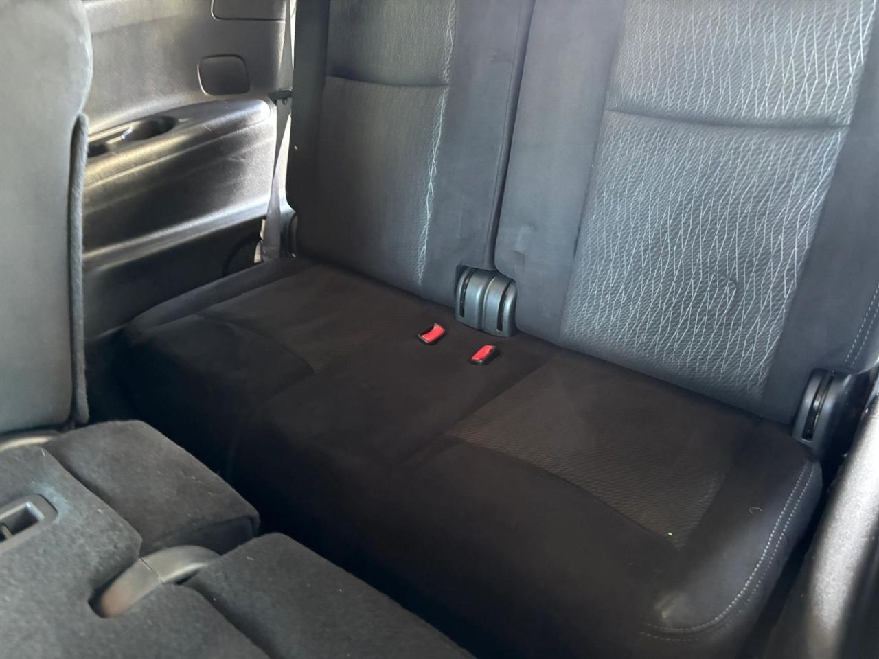 Nissan Pathfinder SV 2WD 2016