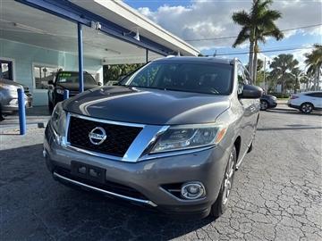 2016 Nissan Pathfinder SV 2WD