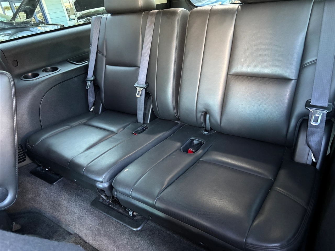 GMC Yukon Denali XL 2WD 2012