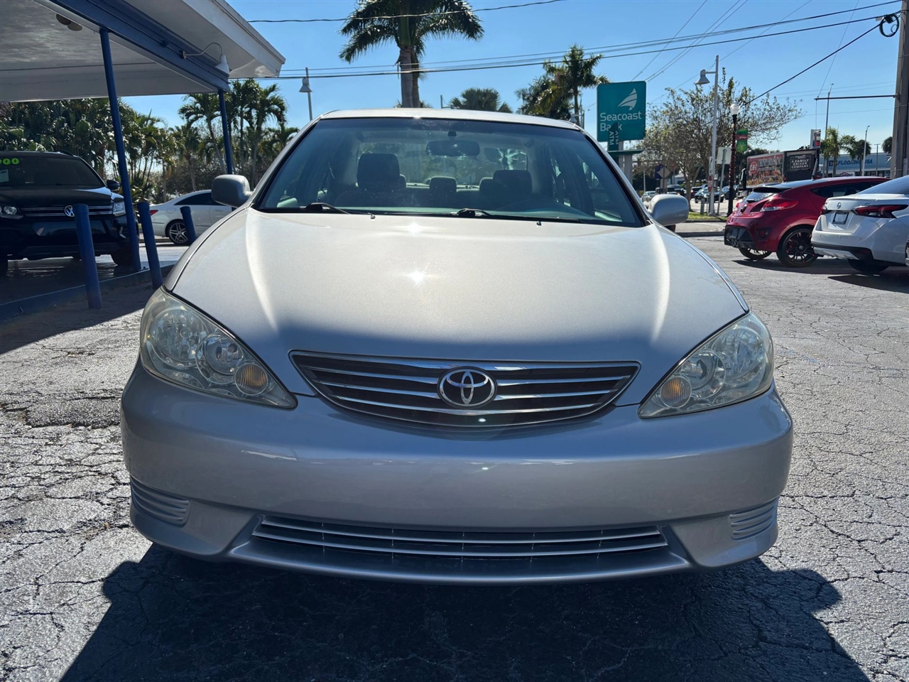 Toyota Camry LE 2006