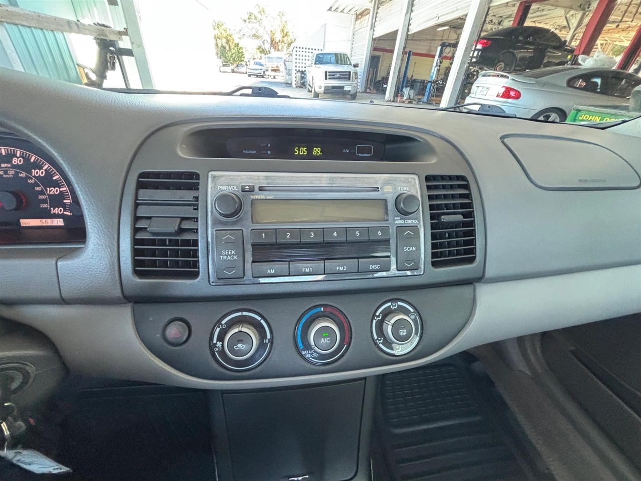 Toyota Camry LE 2006