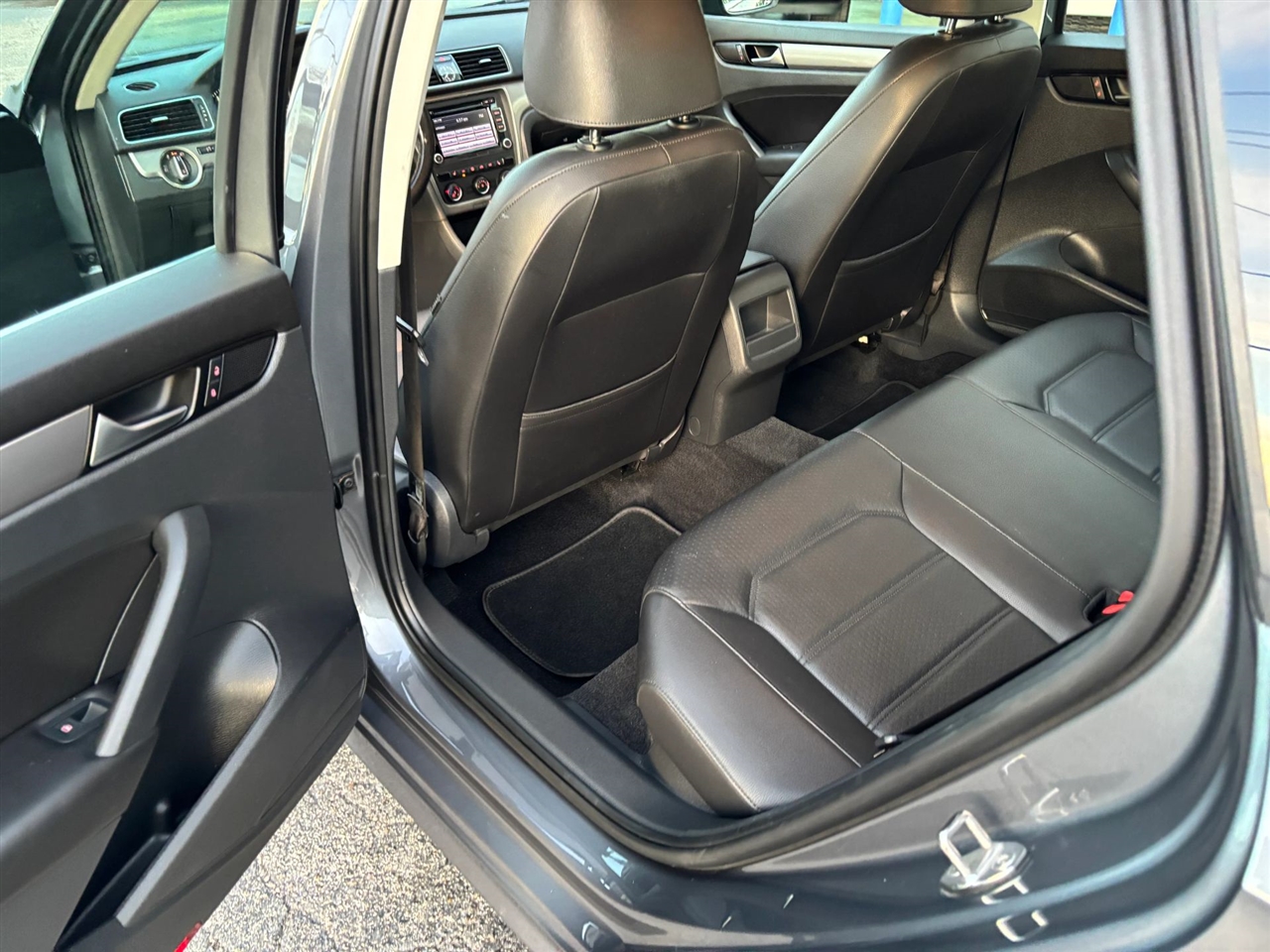 Volkswagen Passat S PZEV 6A 2015