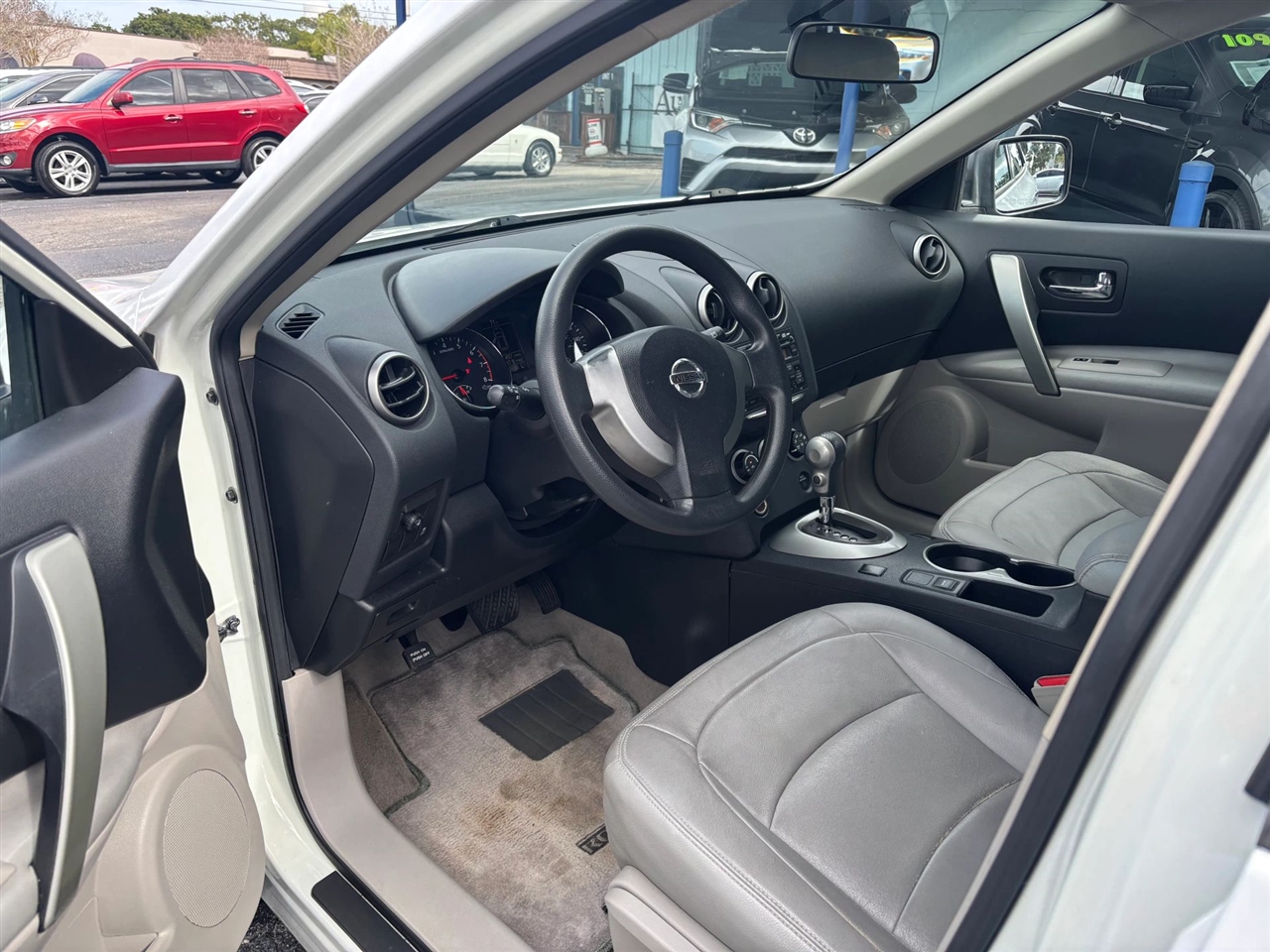 Nissan Rogue Select S 2WD 2014