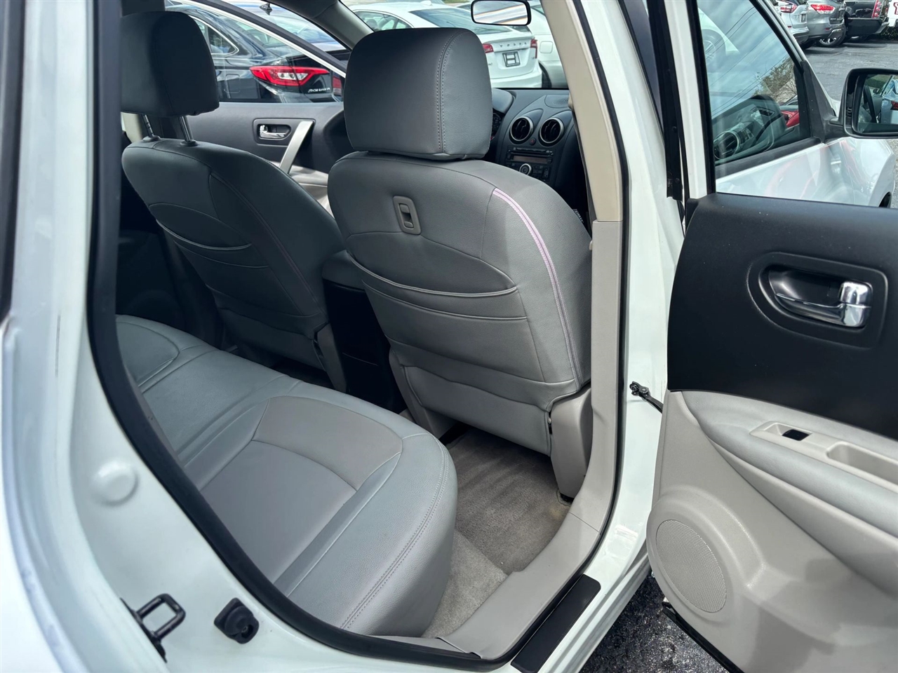 Nissan Rogue Select S 2WD 2014