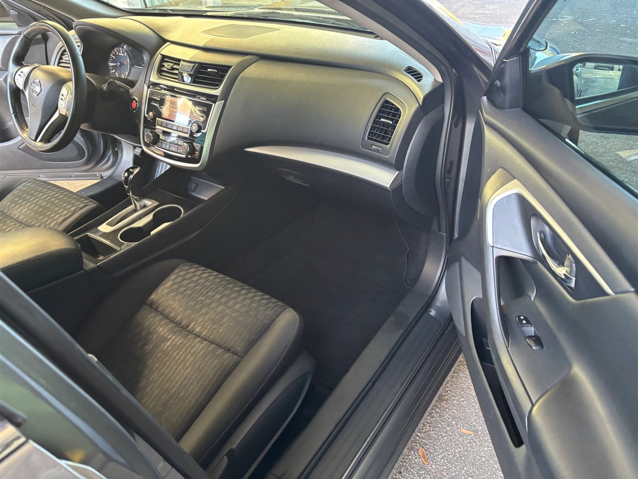 Nissan Altima 2.5 SV 2018