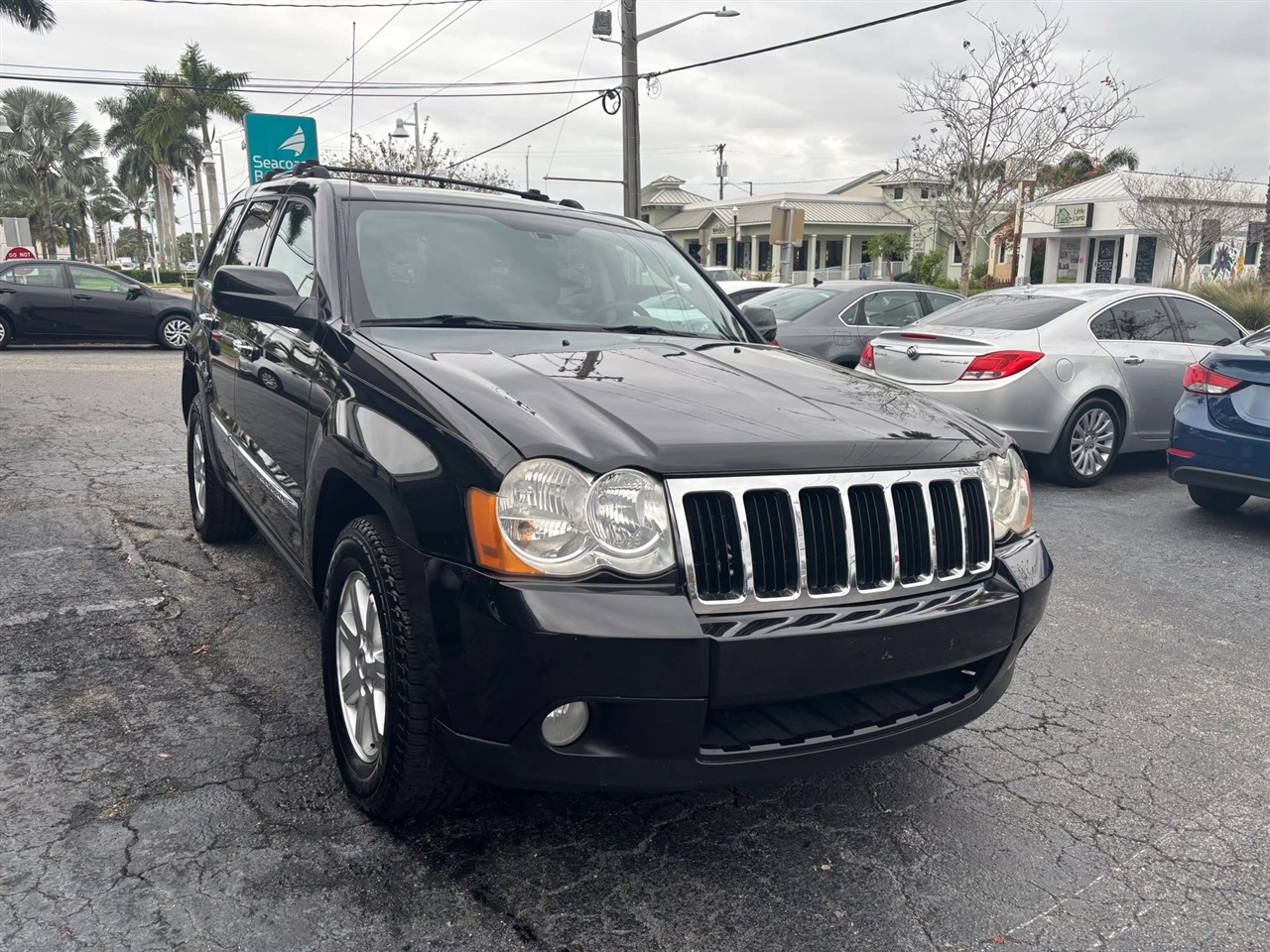 Jeep Grand Cherokee Limited 2WD 2010