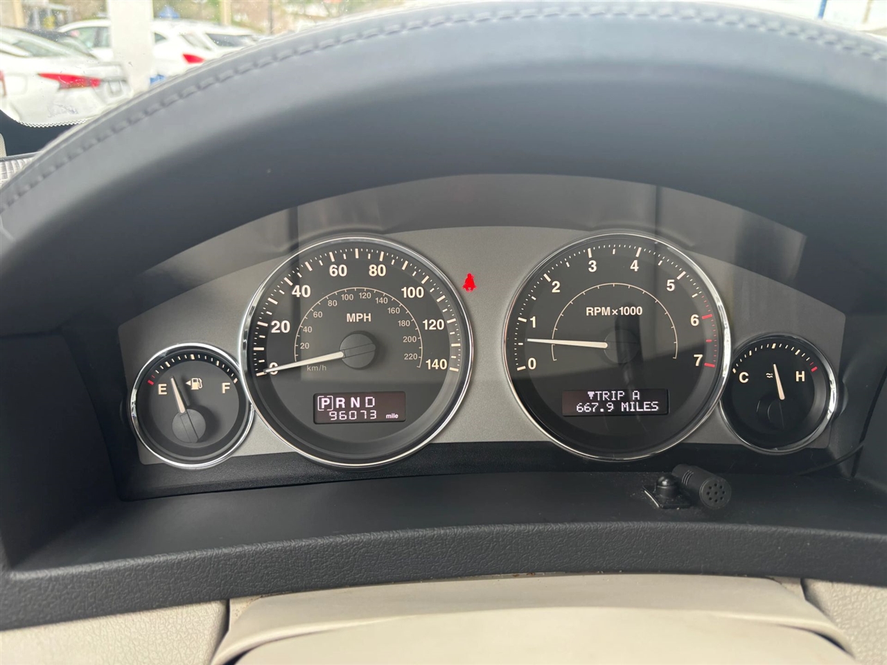 Jeep Grand Cherokee Limited 2WD 2010