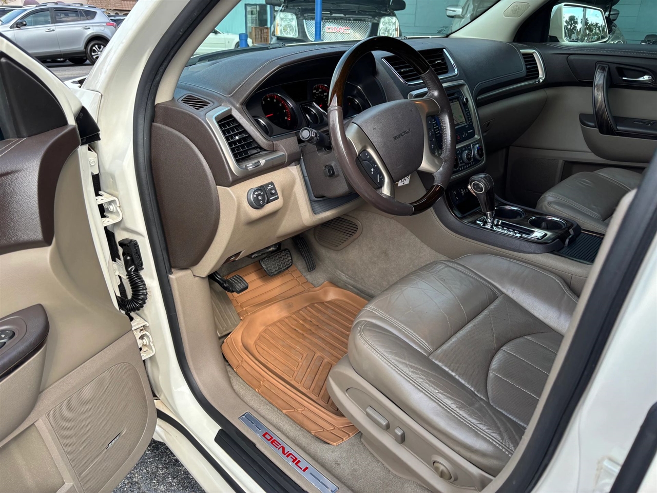 GMC Acadia Denali FWD 2014