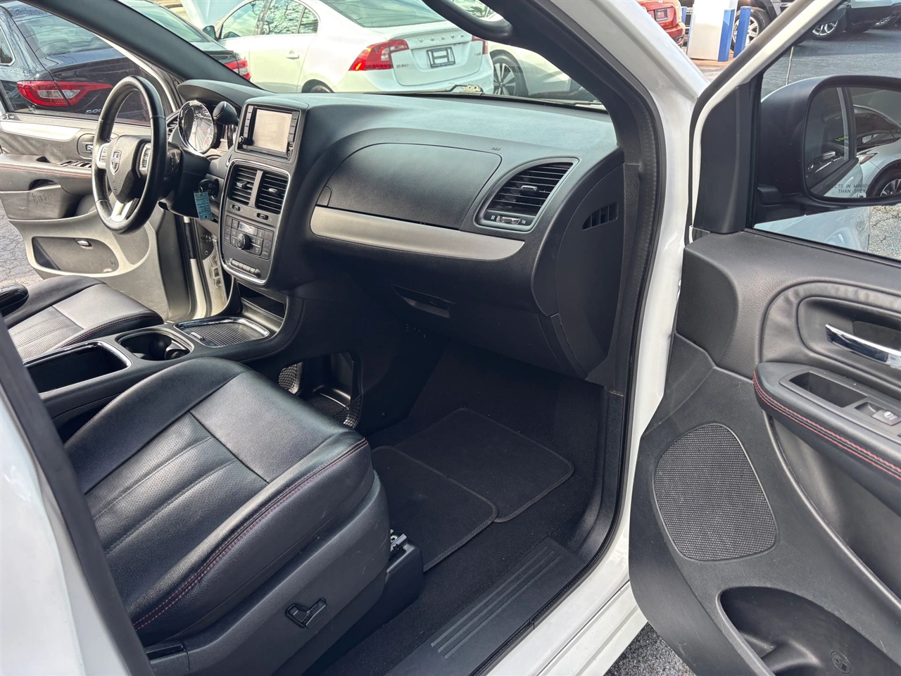 Dodge Grand Caravan GT 2017