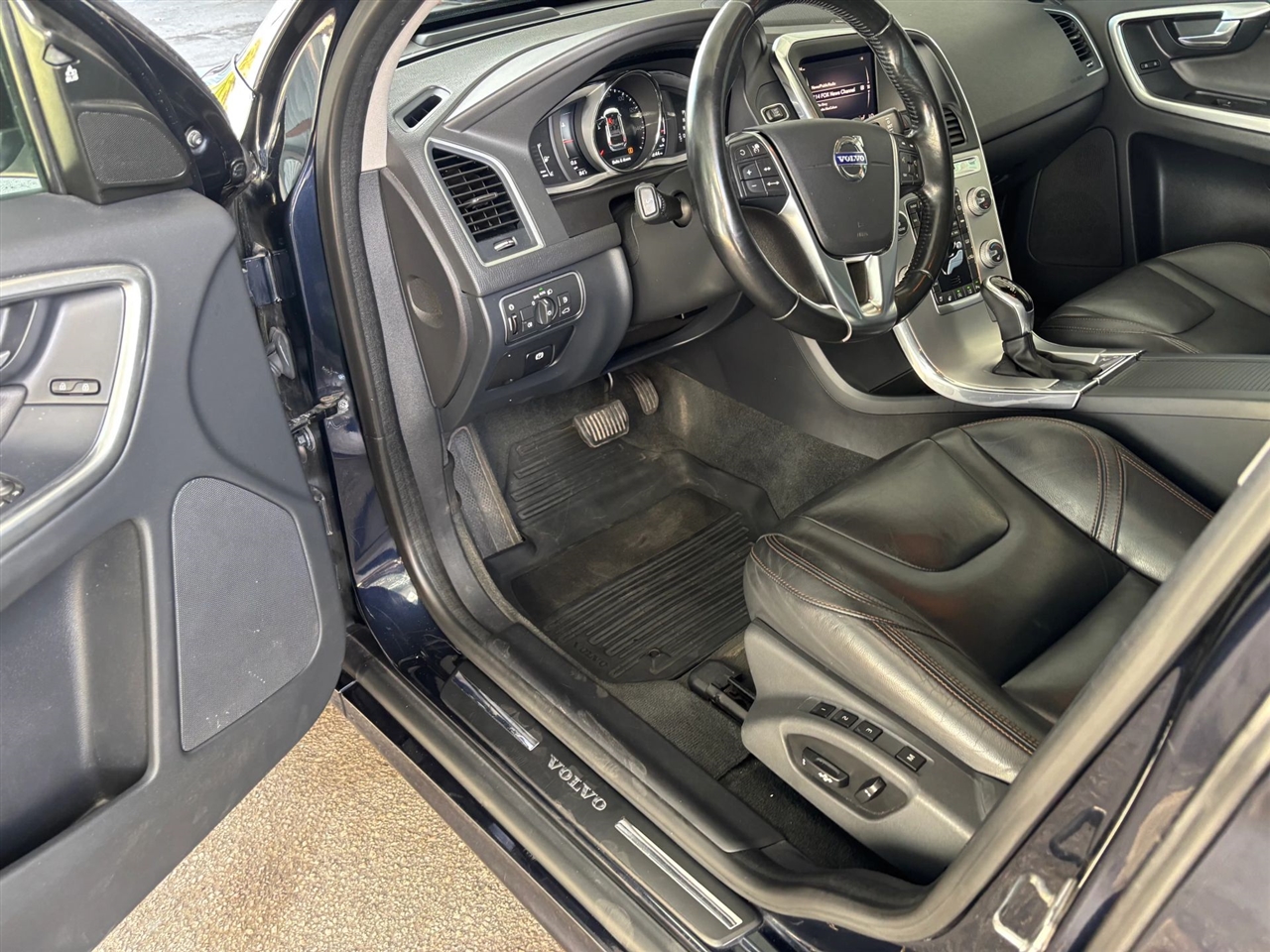 Volvo XC60 T6 Dynamic AWD 2017