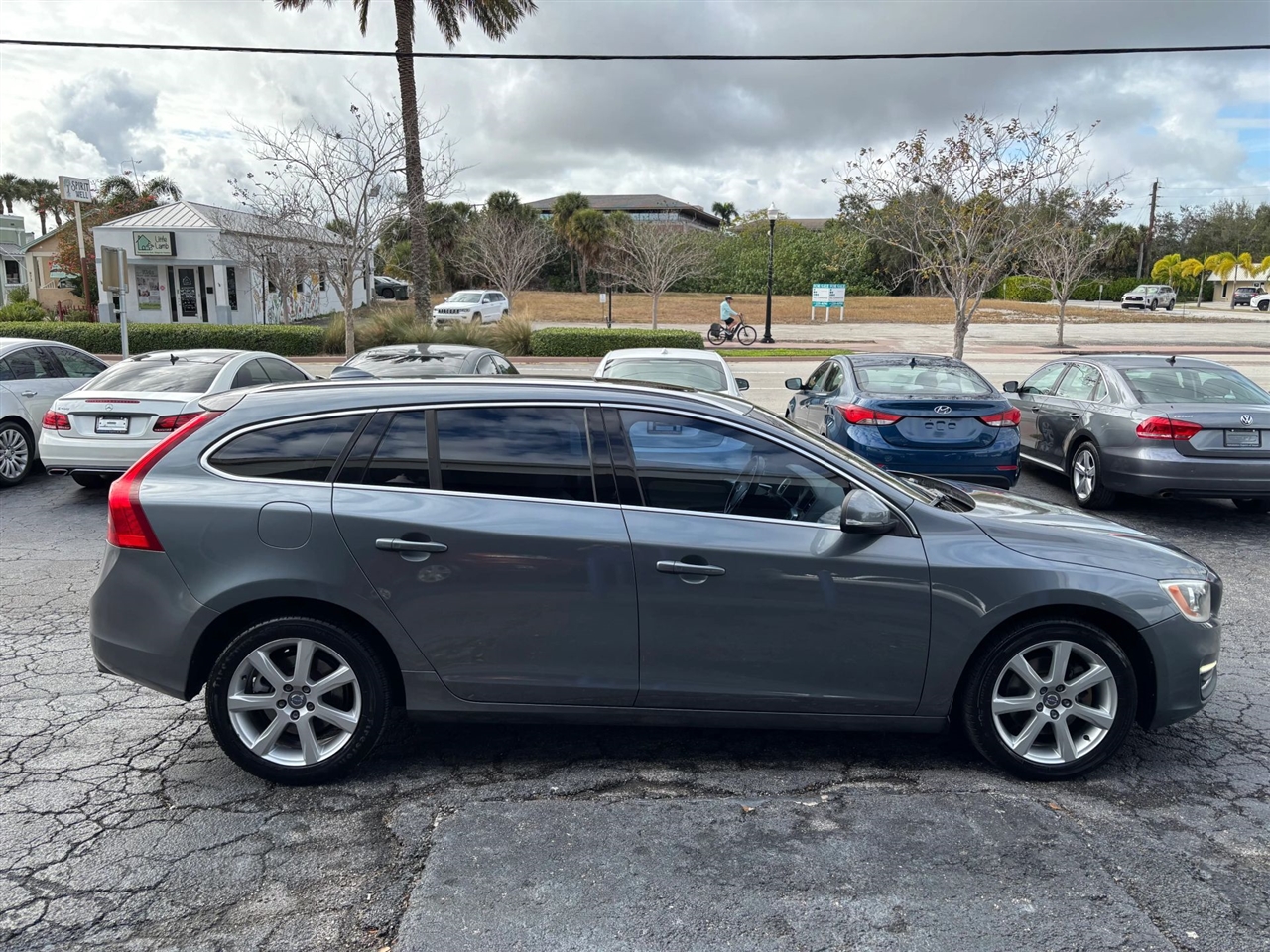 Volvo V60 T5 Premier FWD 2017