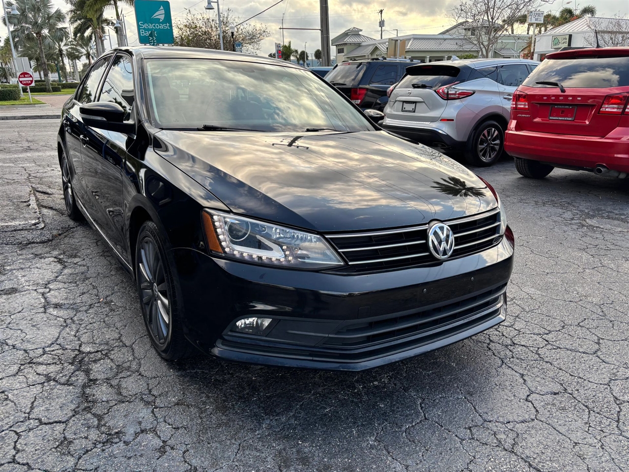 Volkswagen Jetta SEL 6A 2016