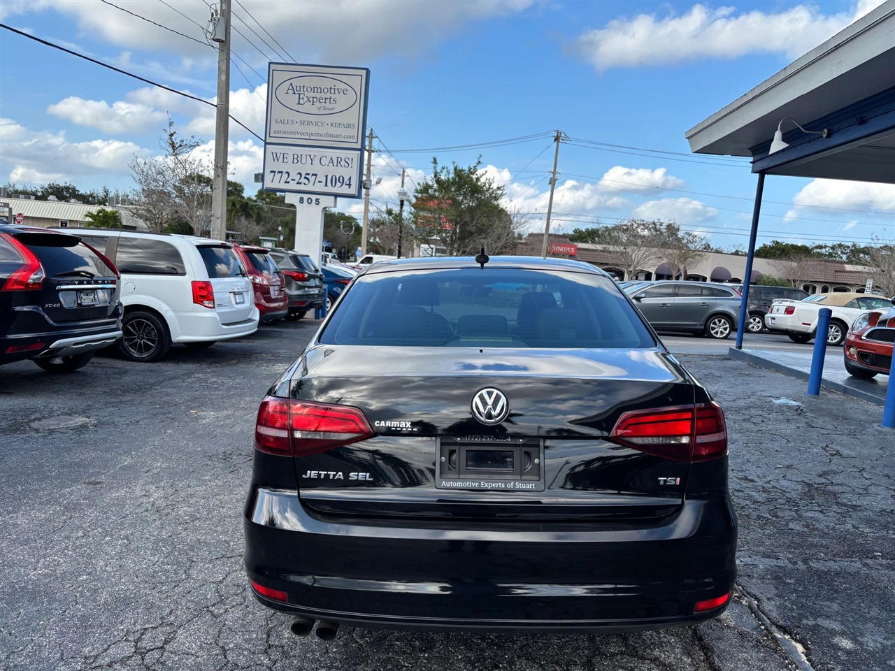 Volkswagen Jetta SEL 6A 2016
