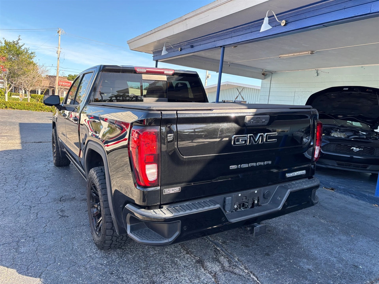 GMC Sierra 1500 Elevation Crew Cab 2WD 2022