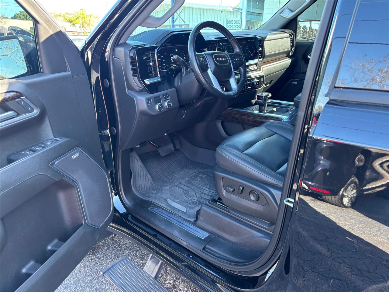 GMC Sierra 1500 Elevation Crew Cab 2WD 2022