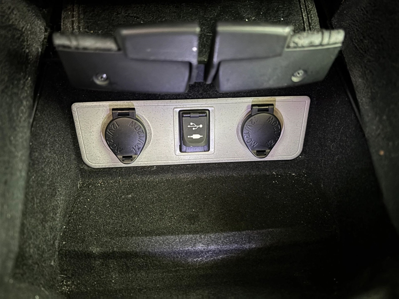 Toyota Avalon Hybrid Limited 2014