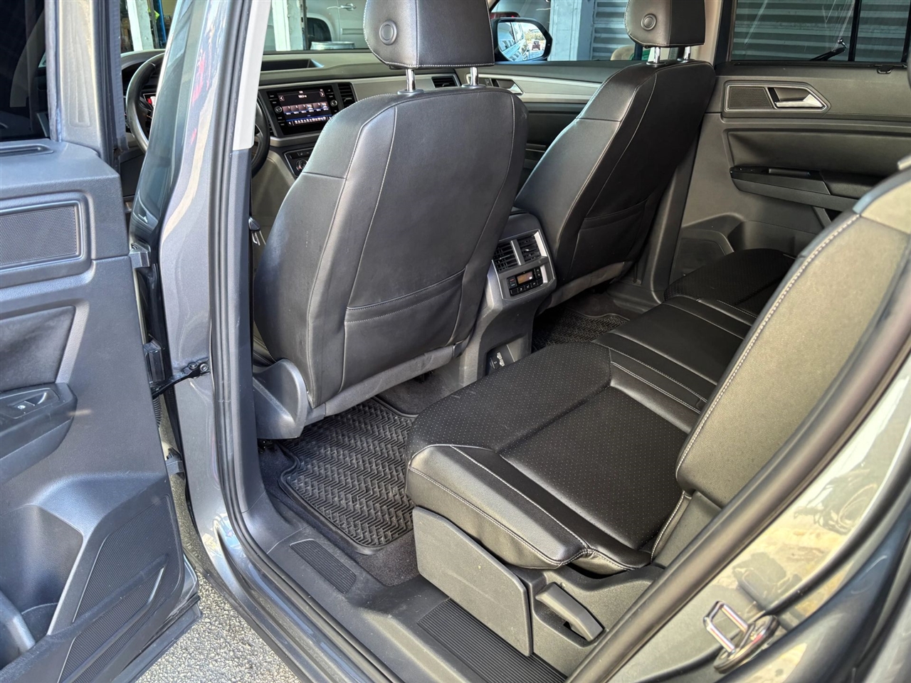 Volkswagen Atlas V6 SE 2018