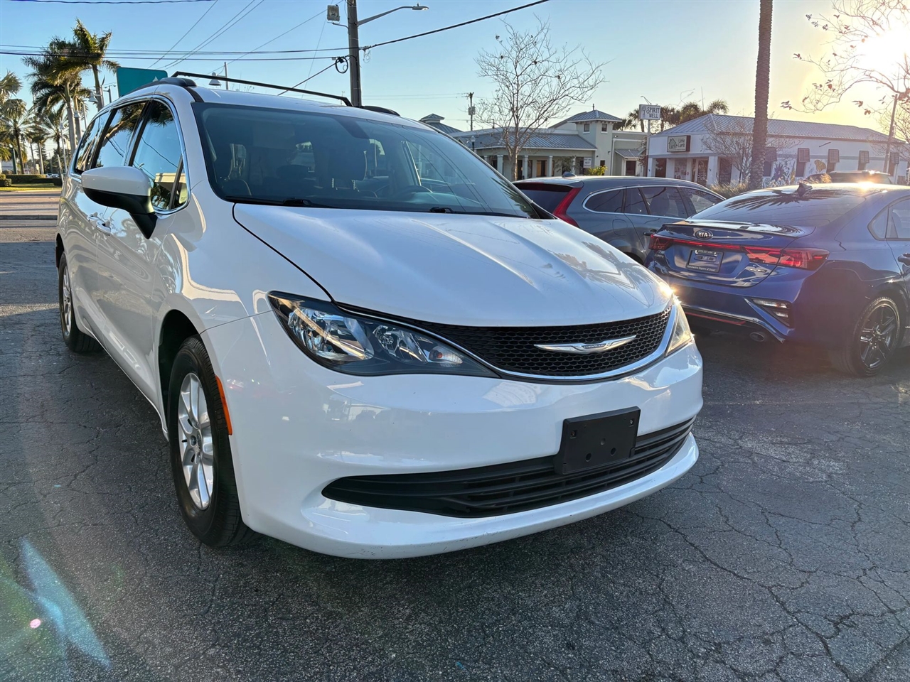 Chrysler Pacifica Touring 2017