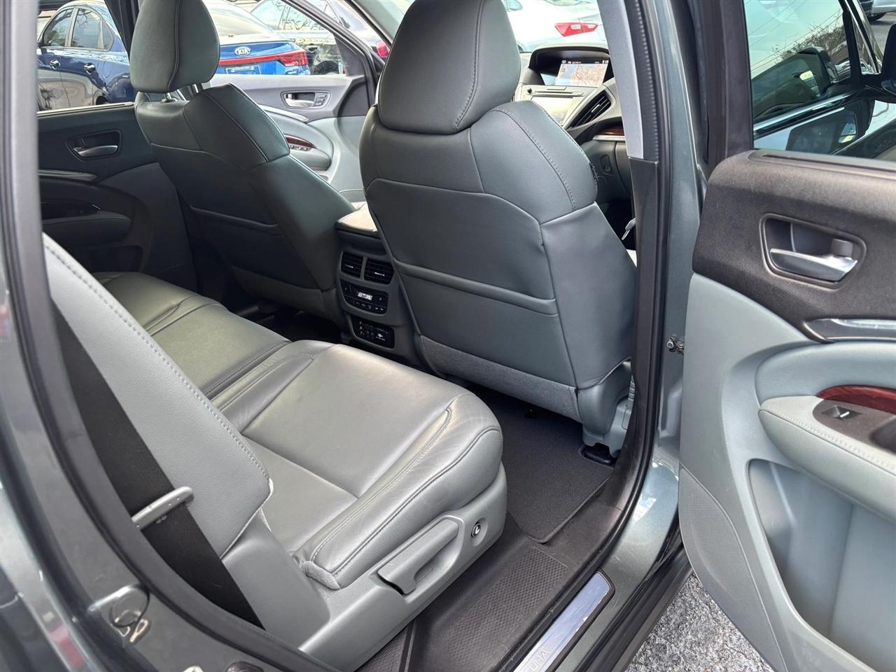 Acura MDX SH-AWD 6-Spd AT w/Tech and Entertainment Package 2014