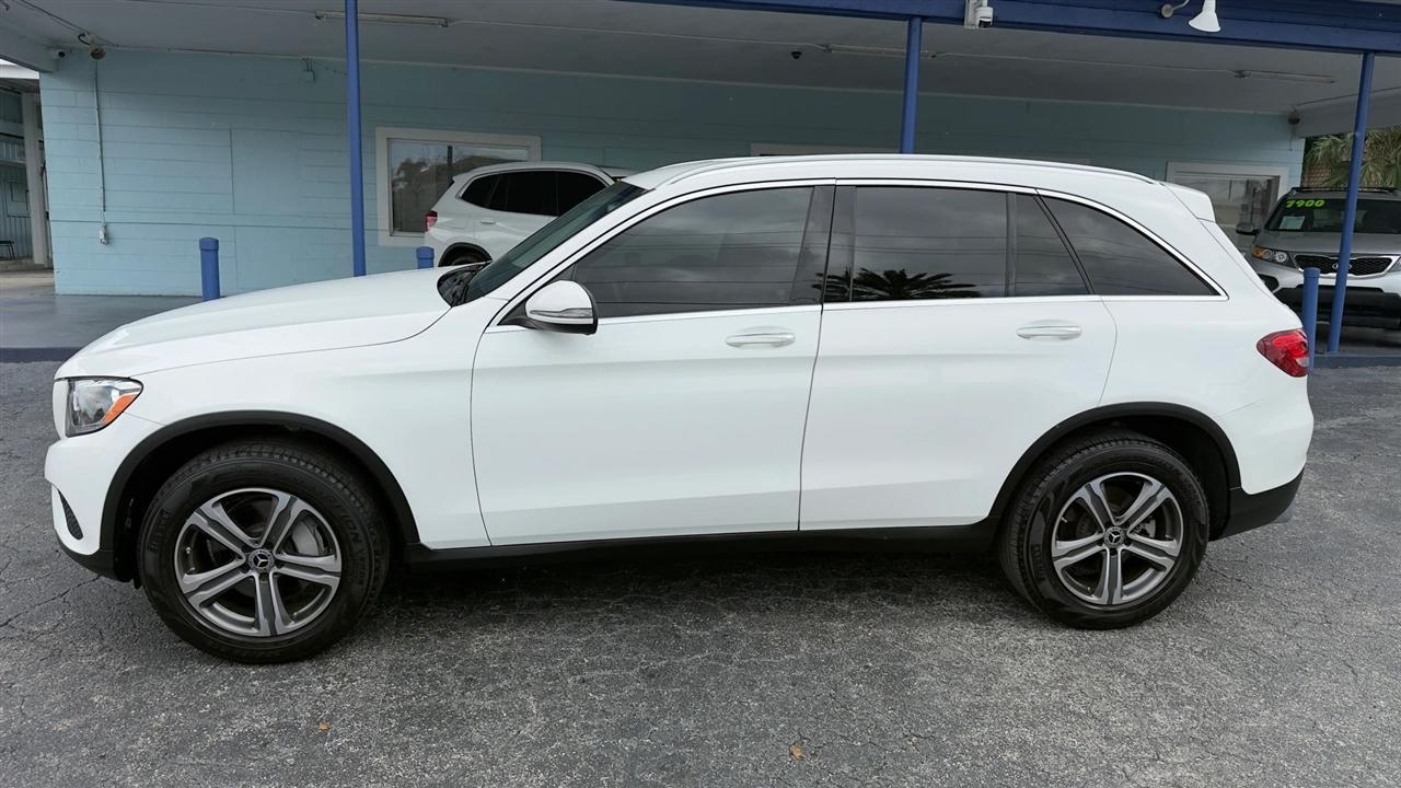 Mercedes-Benz GLC-Class GLC300 2019