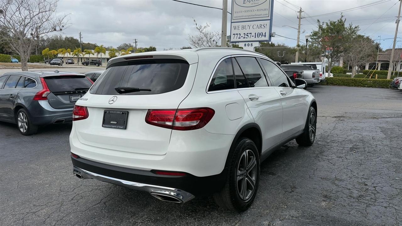 Mercedes-Benz GLC-Class GLC300 2019