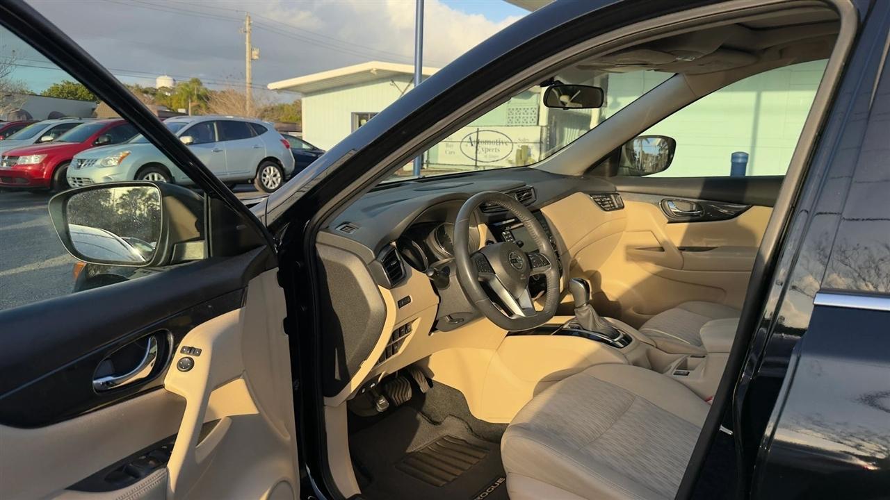 Nissan Rogue SV 2WD 2017