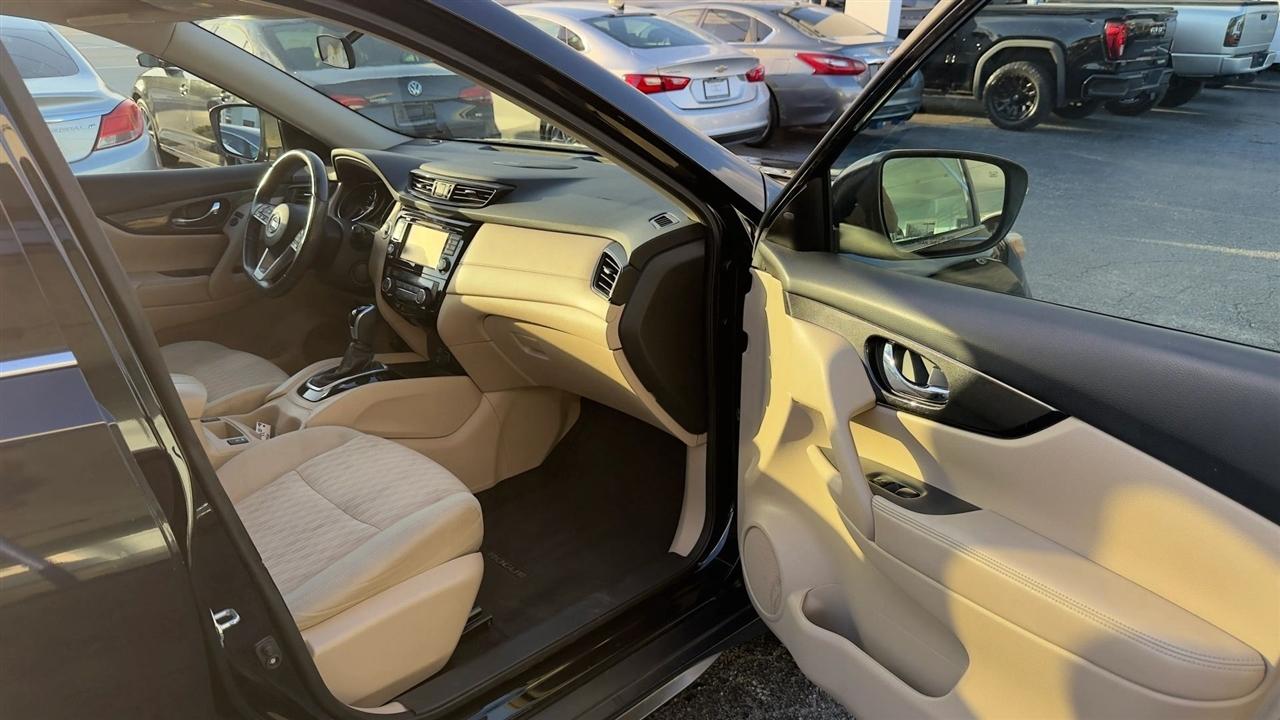 Nissan Rogue SV 2WD 2017