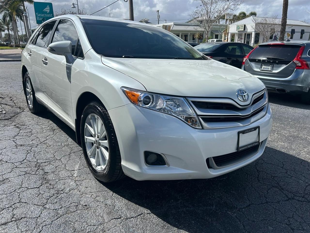 Toyota Venza XLE I4 AWD 2013