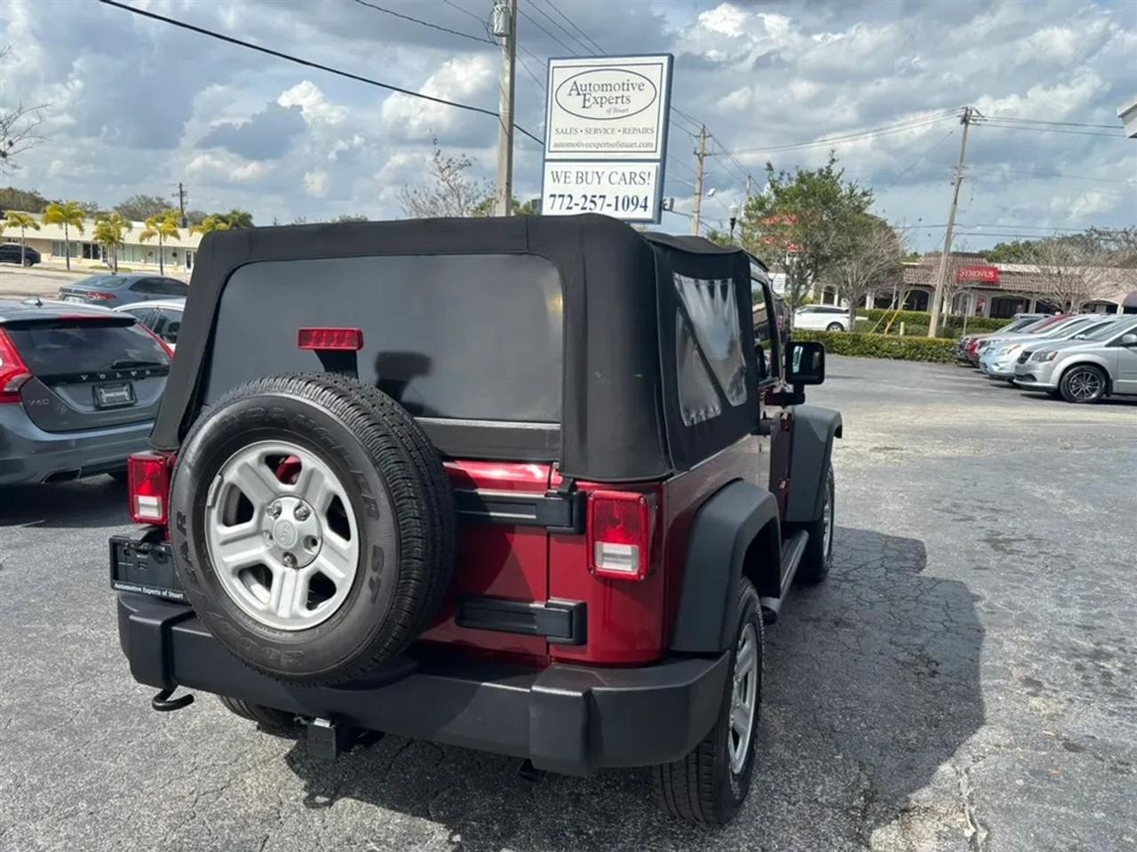 Jeep Wrangler Sport 4WD 2013