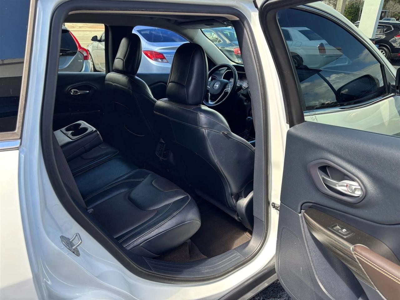 Jeep Cherokee Limited FWD 2014