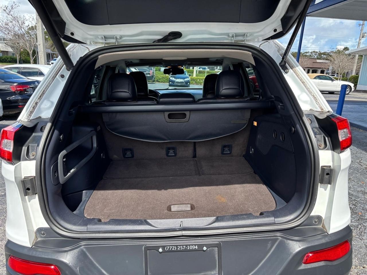 Jeep Cherokee Limited FWD 2014