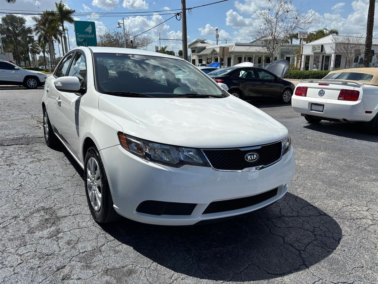 Kia Forte EX 2010