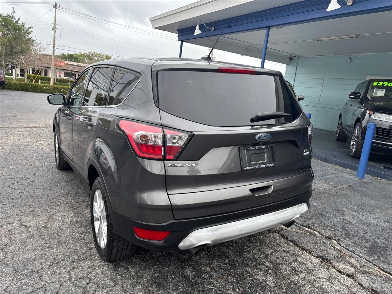 Ford Escape SE FWD 2017