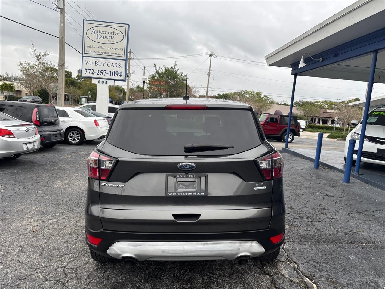 Ford Escape SE FWD 2017