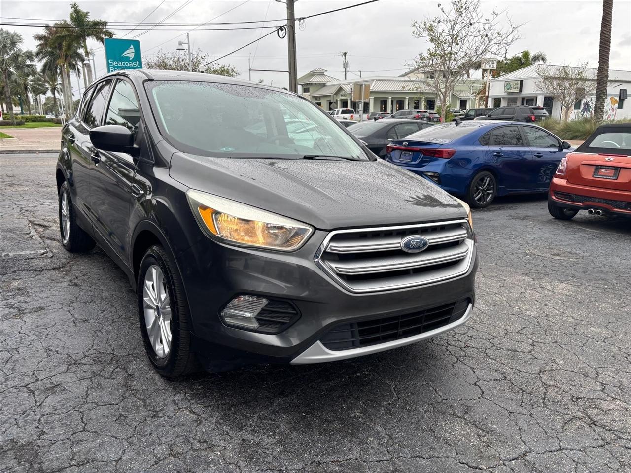 Ford Escape SE FWD 2017
