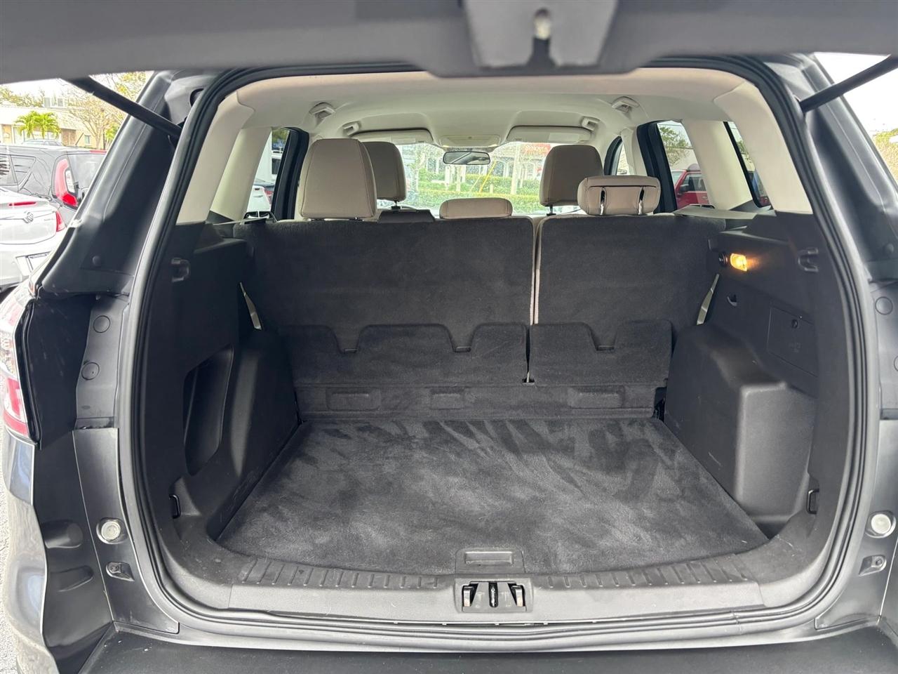 Ford Escape SE FWD 2017