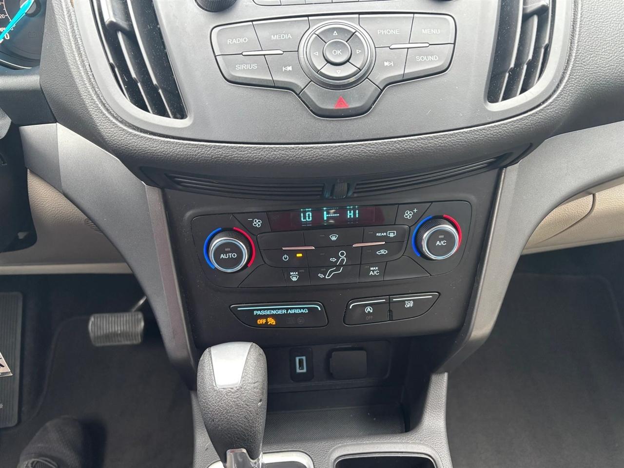 Ford Escape SE FWD 2017