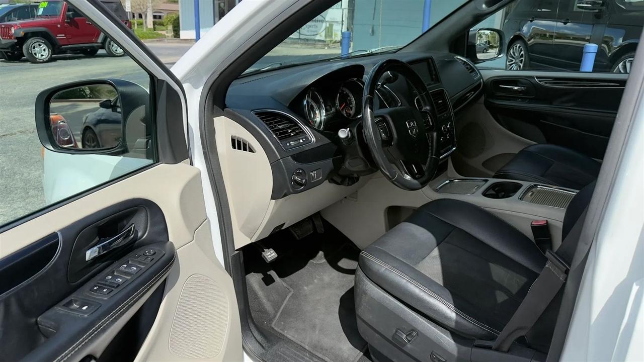 Dodge Grand Caravan SXT 2019
