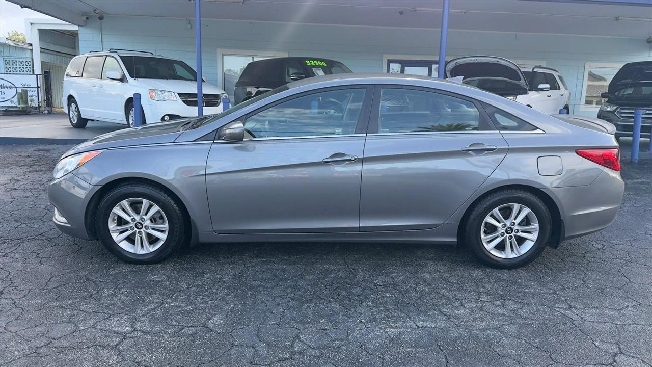 Hyundai Sonata GLS 2013