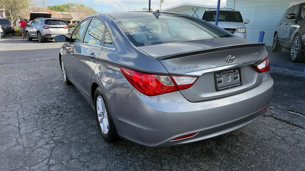 Hyundai Sonata GLS 2013