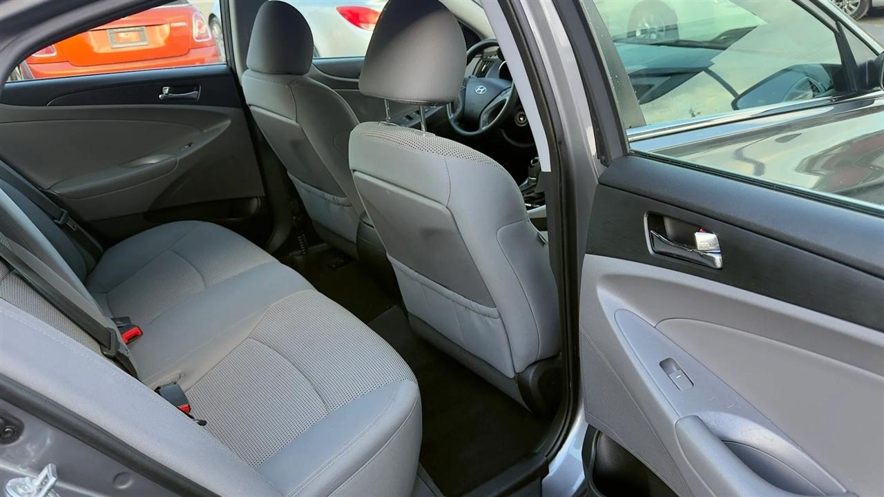 Hyundai Sonata GLS 2013