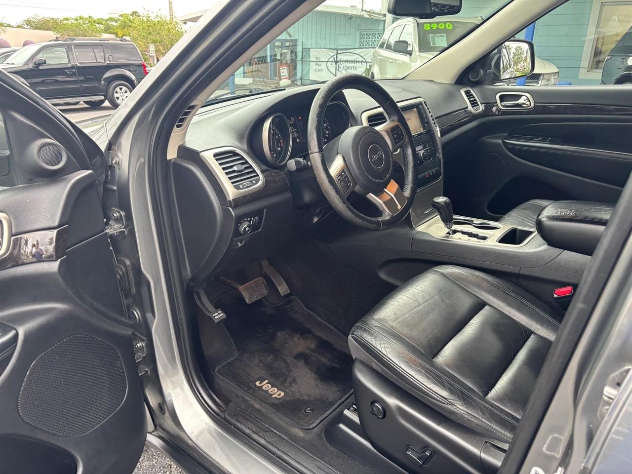 Jeep Grand Cherokee  2013