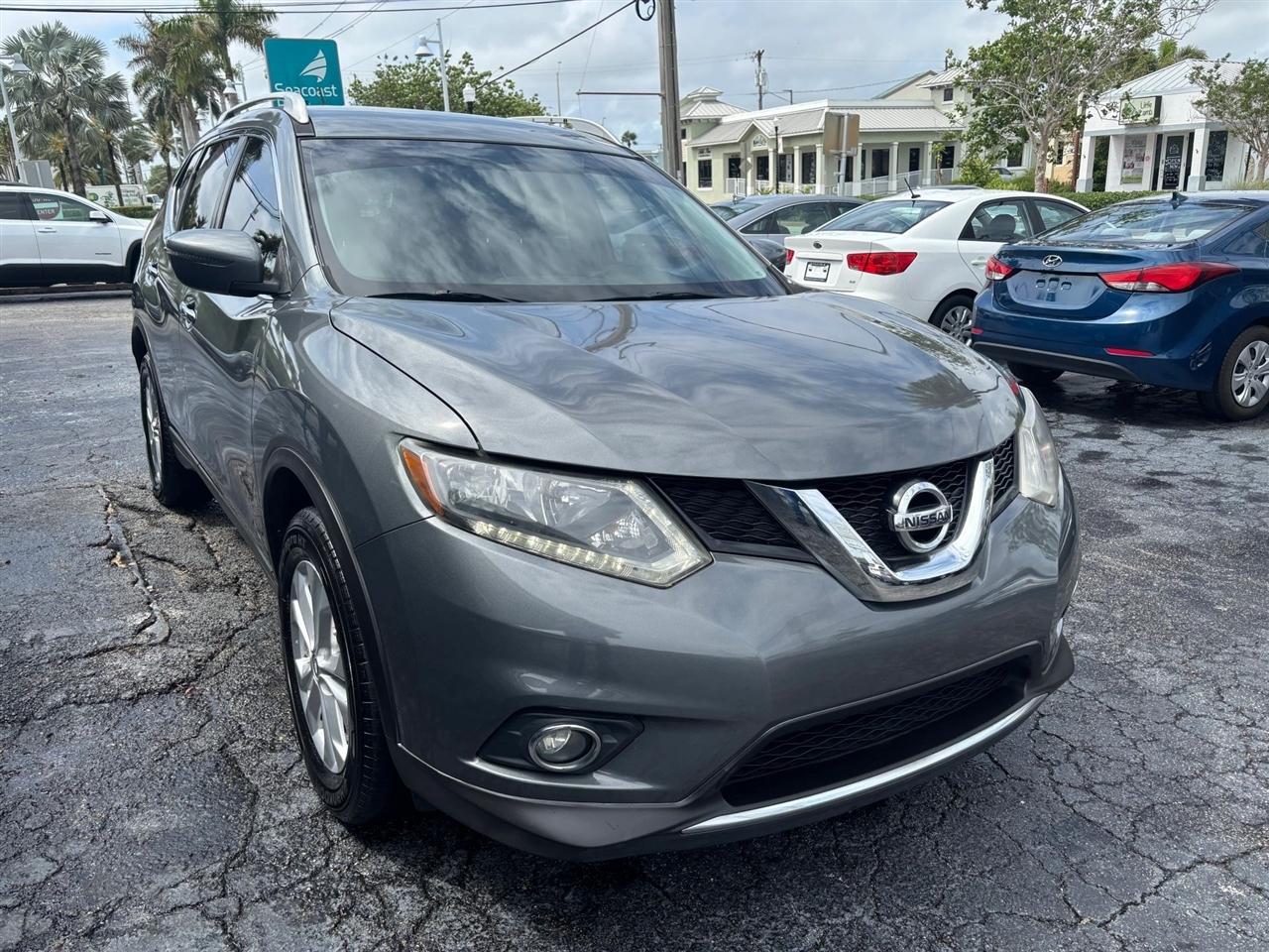 Nissan Rogue SV 2WD 2016