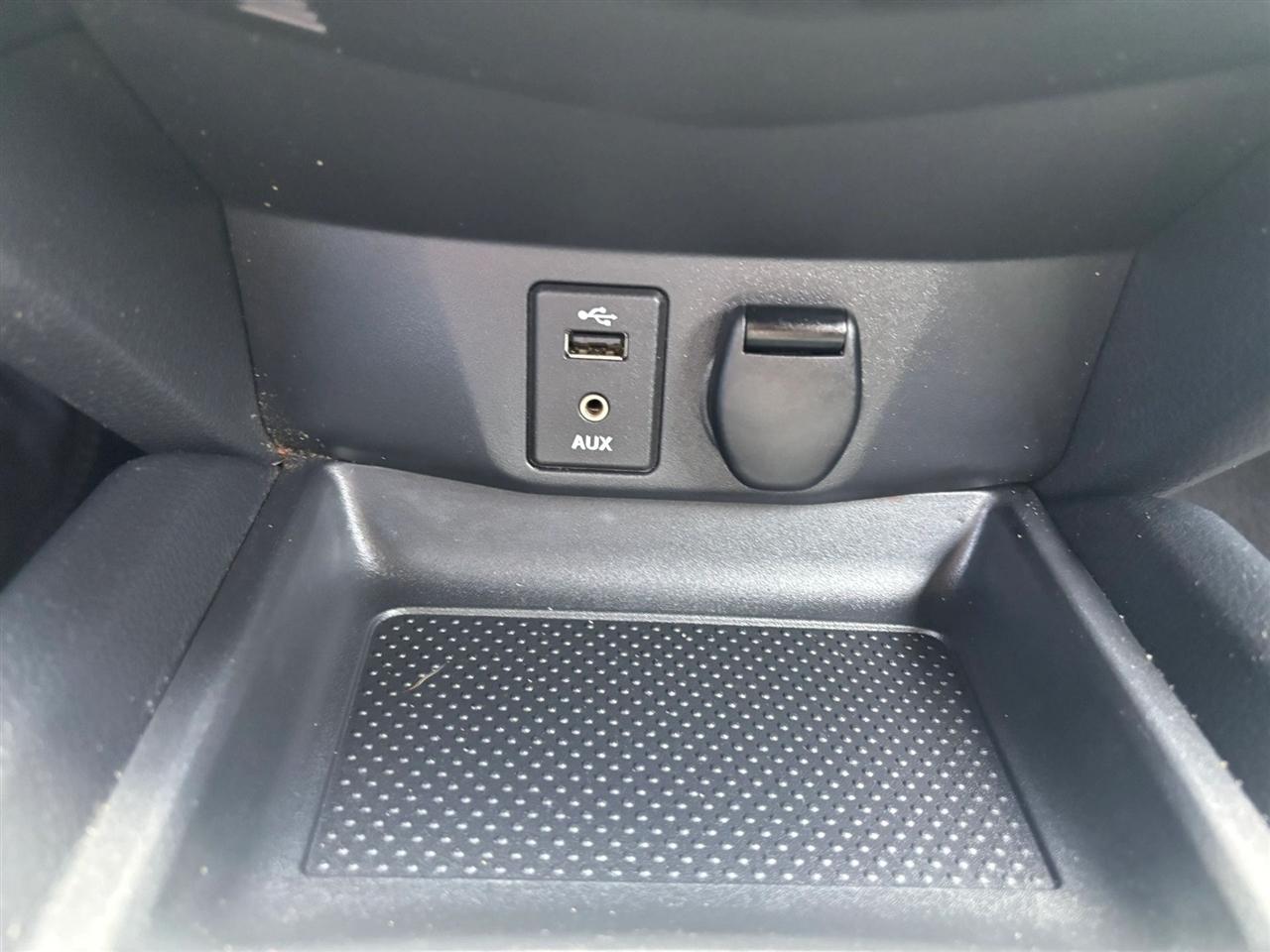 Nissan Rogue SV 2WD 2016