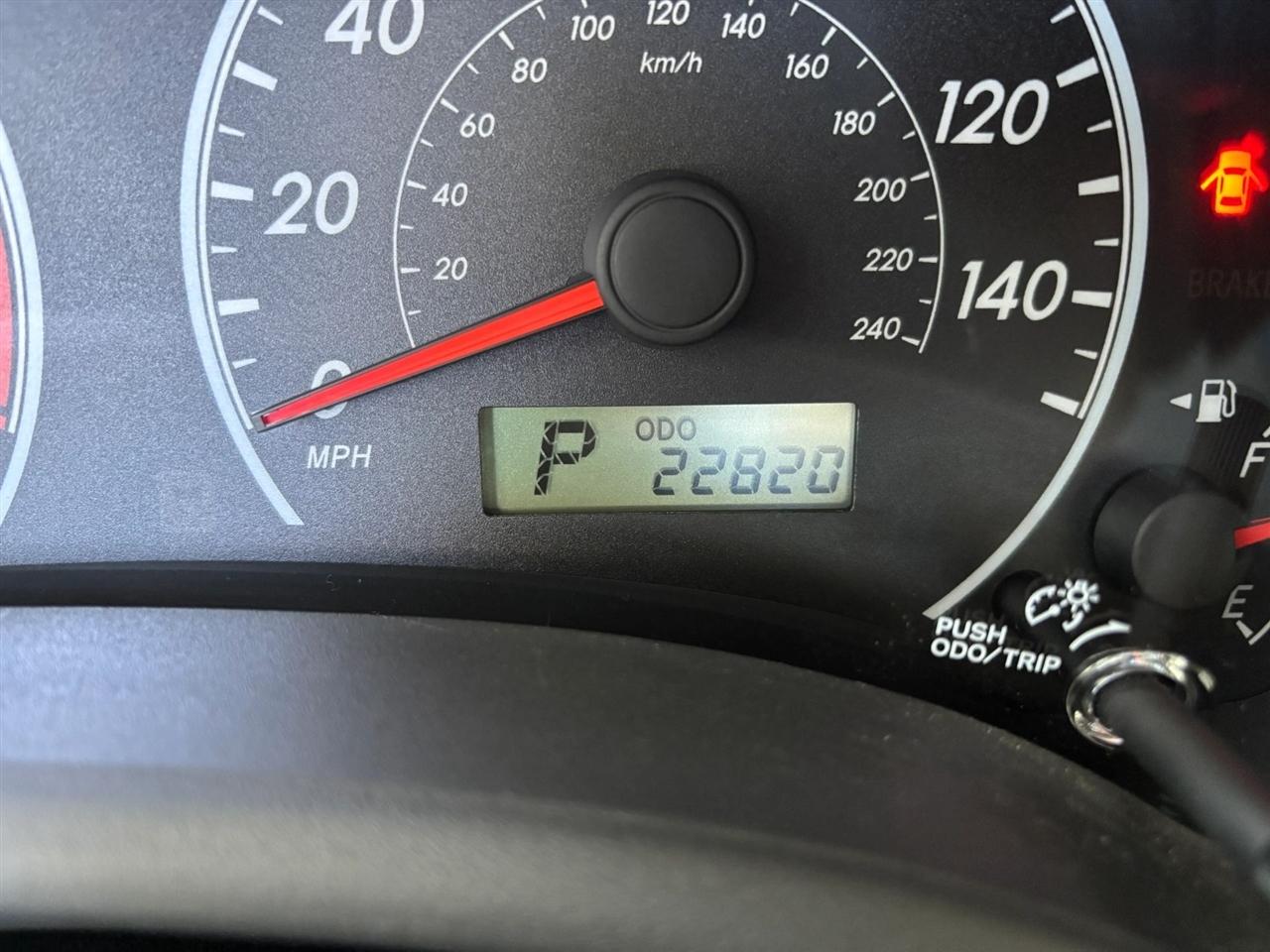 Toyota Corolla L 4-Speed AT 2013