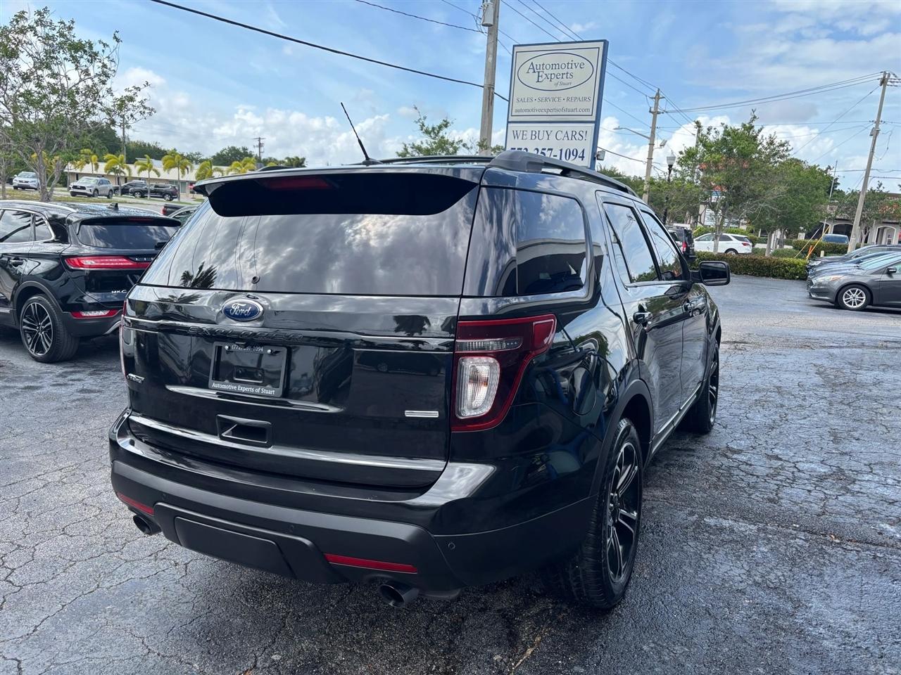 Ford Explorer Sport 4WD 2015