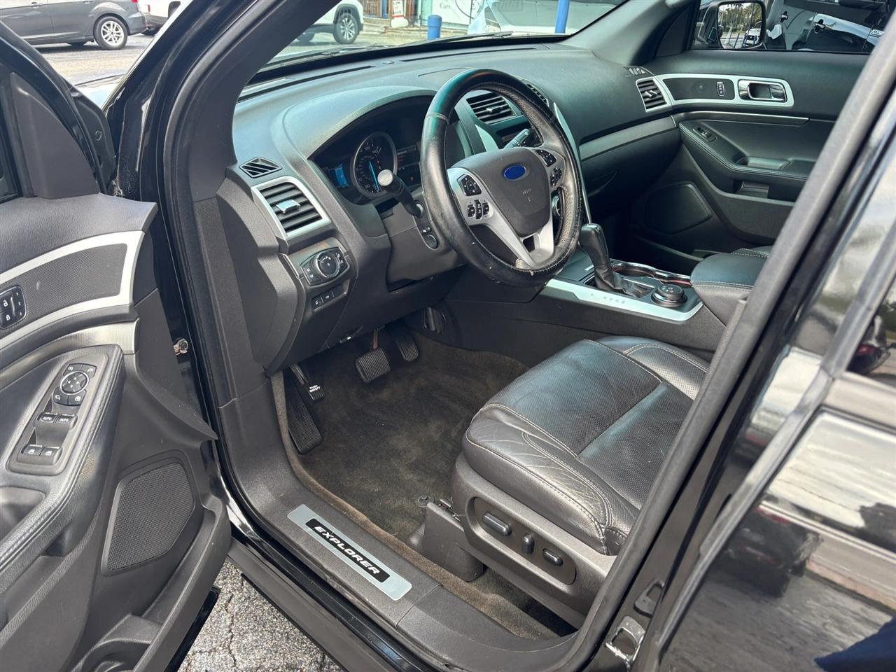 Ford Explorer Sport 4WD 2015