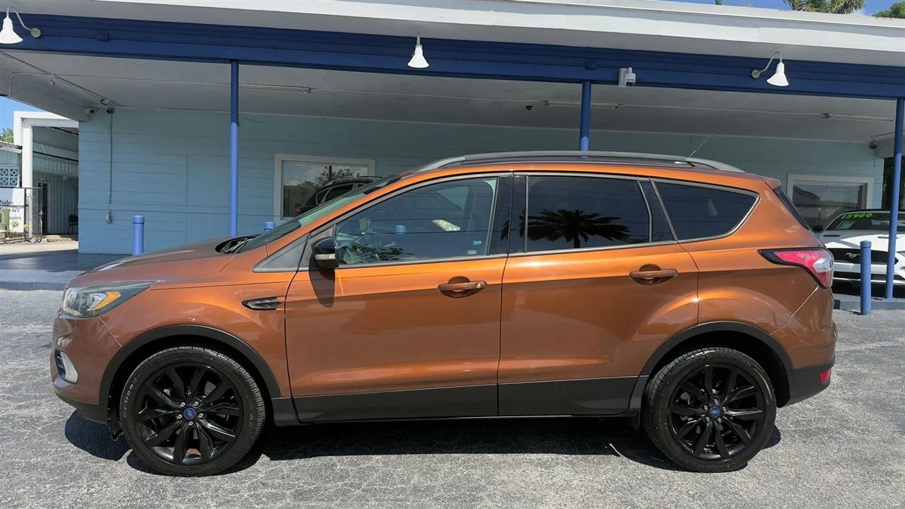 Ford Escape Titanium FWD 2017