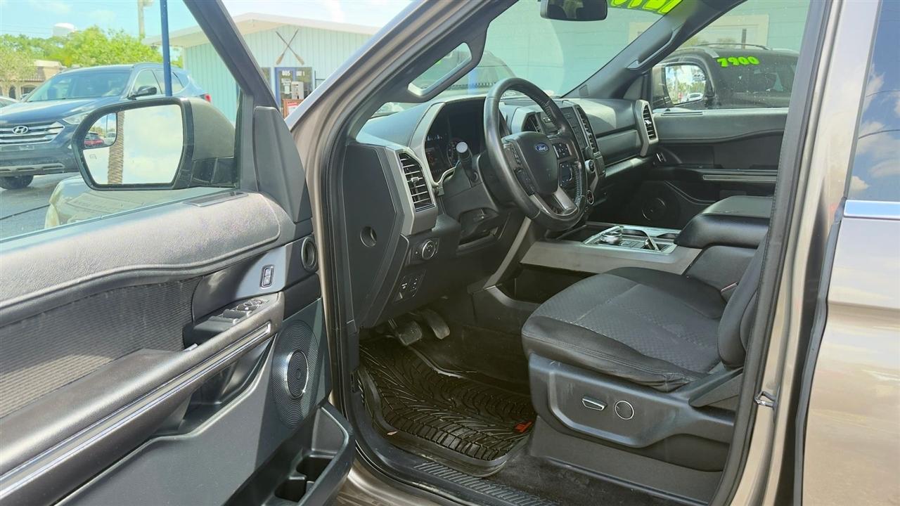 Ford Expedition XLT 2WD 2018